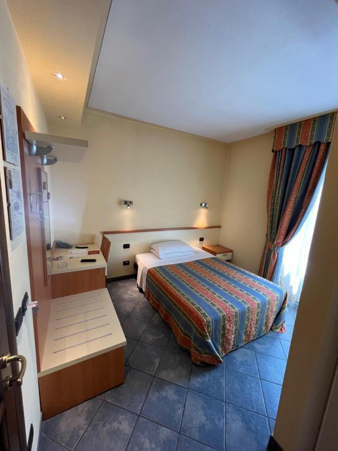 Hotel Ristorante Del Peso San Michele Mondovi Buitenkant foto