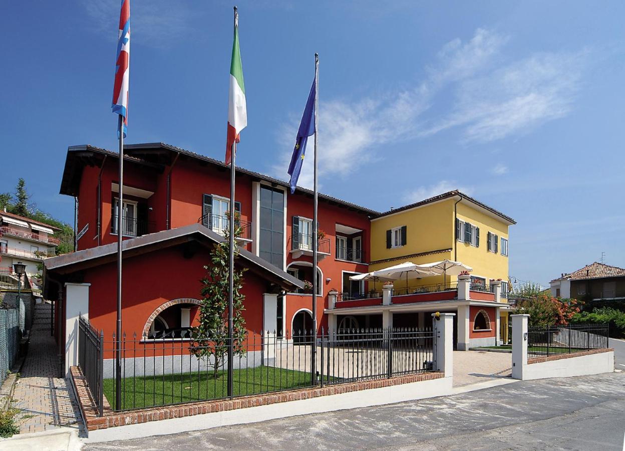 Hotel Ristorante Del Peso San Michele Mondovi Buitenkant foto